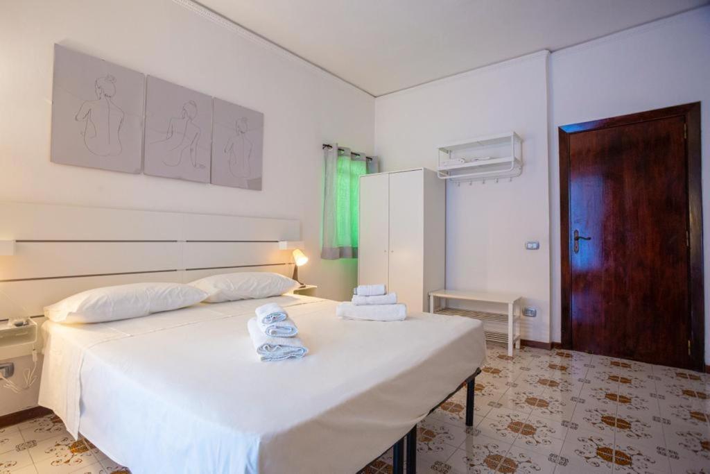 Villa Rosa Rooms 이스키아 외부 사진